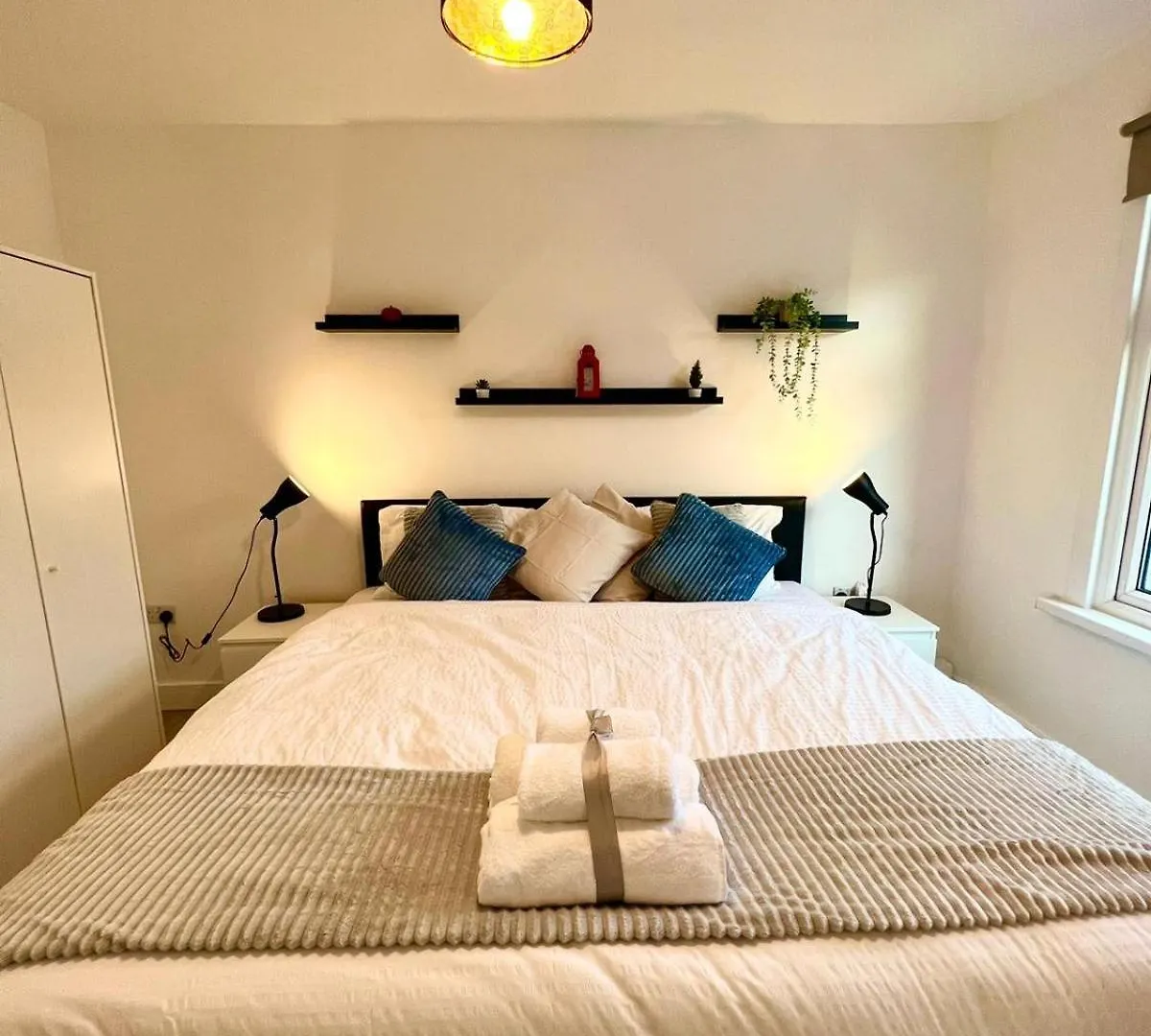 Stratford City - Luxe House With Garden Βίλα Λονδίνο 0*,  Ηνωμένο Βασίλειο